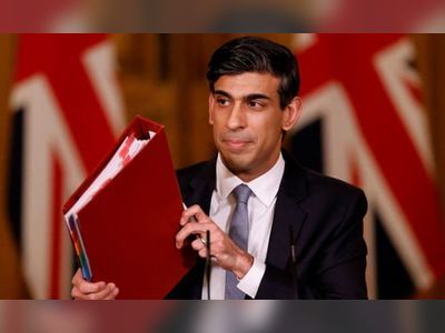 Rishi Sunak rejects calls by businesses for furlough extension