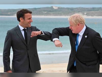 'France would never question British sovereignty'
