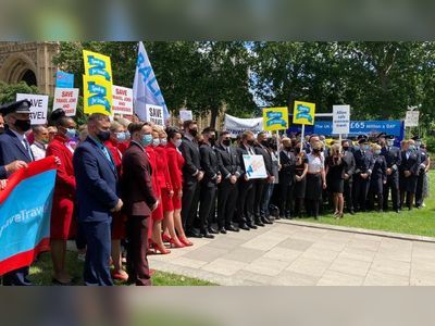 Travel industry protests against Covid restrictions