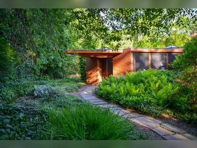 A Handsome, Hexagonal Home by Frank Lloyd Wright