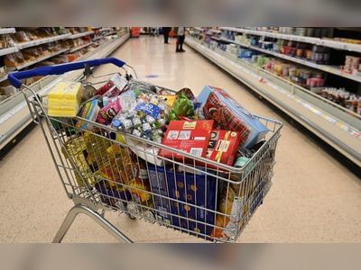 Sugar and salt tax will add £160 a year to grocery bills, industry warns