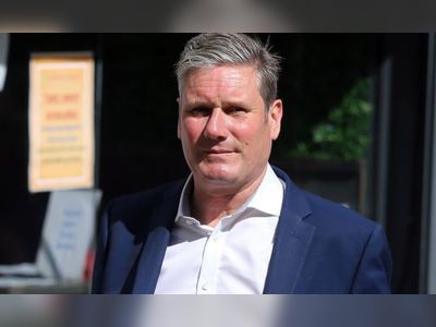 Keir Starmer expected to back purge of far-left Labour factions