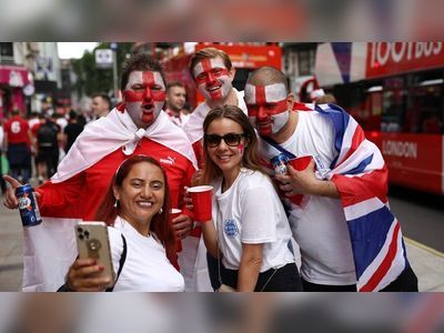 Euro 2020: All eyes on Wembley as fans watch England in final