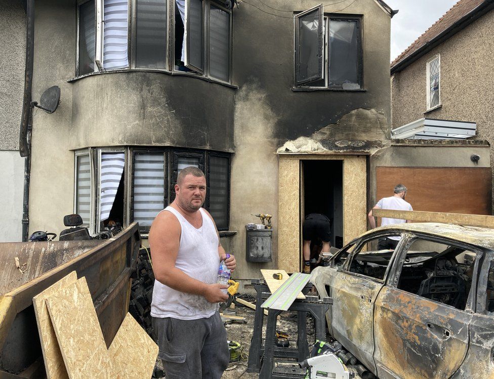 The Smithy Family Police Investigate TikTok Influencer s House Fire 