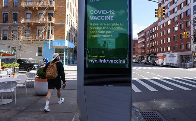 Unvaccinated US School Teacher Spreads Coronavirus To 26 People