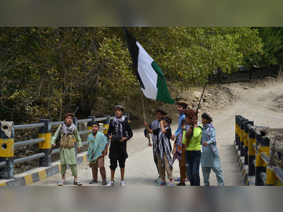 Child soldiers are OK if they’re anti-Taliban? AFP takes flak over photos of ‘armed’ Afghan kids waving flag of local resistance