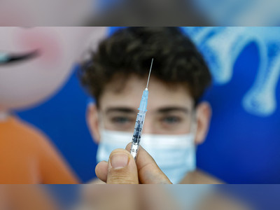 UK to extend Covid jab rollout to 16-to-17 year olds, vaccine advisory group says