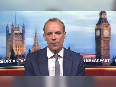 Raab: With hindsight I wouldn't have gone on holiday