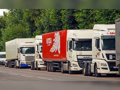 Minister urges firms to invest in UK-based workers in HGV driver shortage