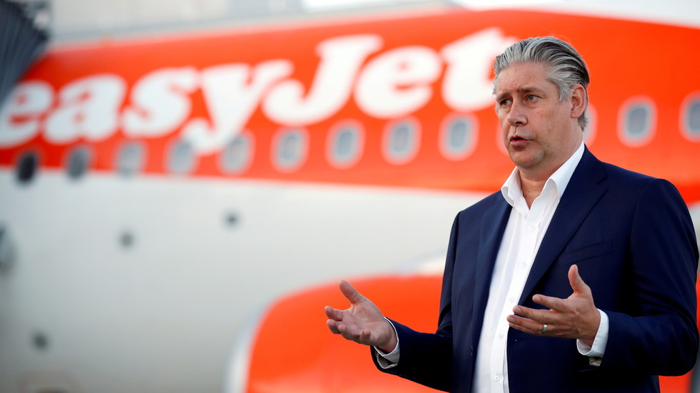 ‘He has no idea what’s going on’: EasyJet chief advises Ryanair boss to focus on his own airline after merger comments