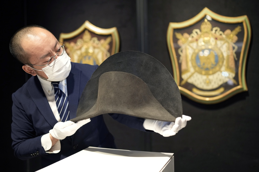 Newly discovered Napoleon hat with DNA previews in Hong Kong