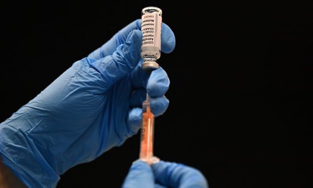 Ministers hoping vaccines watchdog will back mass rollout of booster jabs