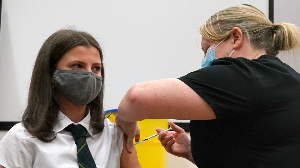 Schools warn about hoax anti-vaccine letters