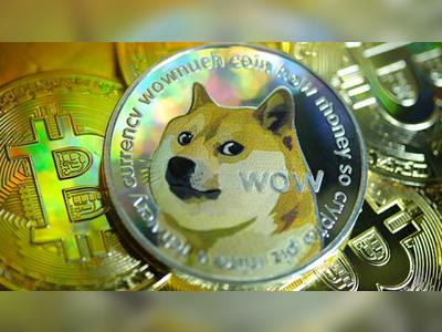 Bitcoin, Ethereum, Dogecoin all in negative territory early Saturday