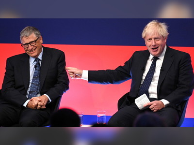 UK partners with billionaire Bill Gates to deploy £400mn green investment package London can’t afford on its own