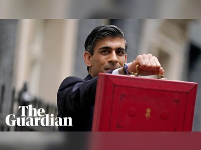 Rishi Sunak offers spending now – and signals tax cuts later
