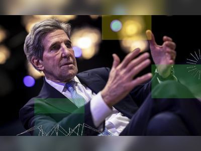 Cop26: world poised for big leap forward on climate crisis, says John Kerry