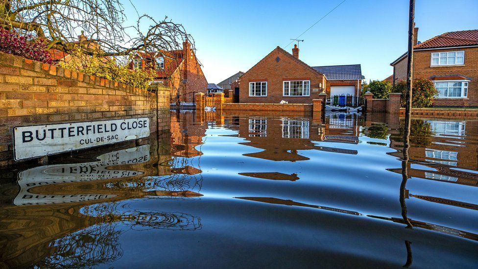 Climate change: 'Adapt or die' warning from Environment Agency