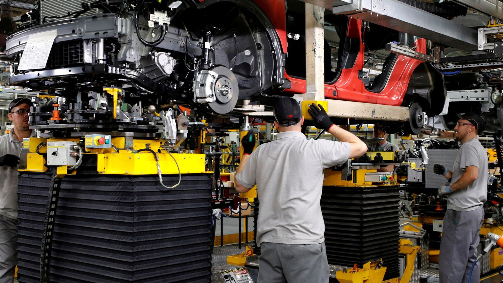 'Worst October since 1956': Global COVID woes apply brakes to UK car production