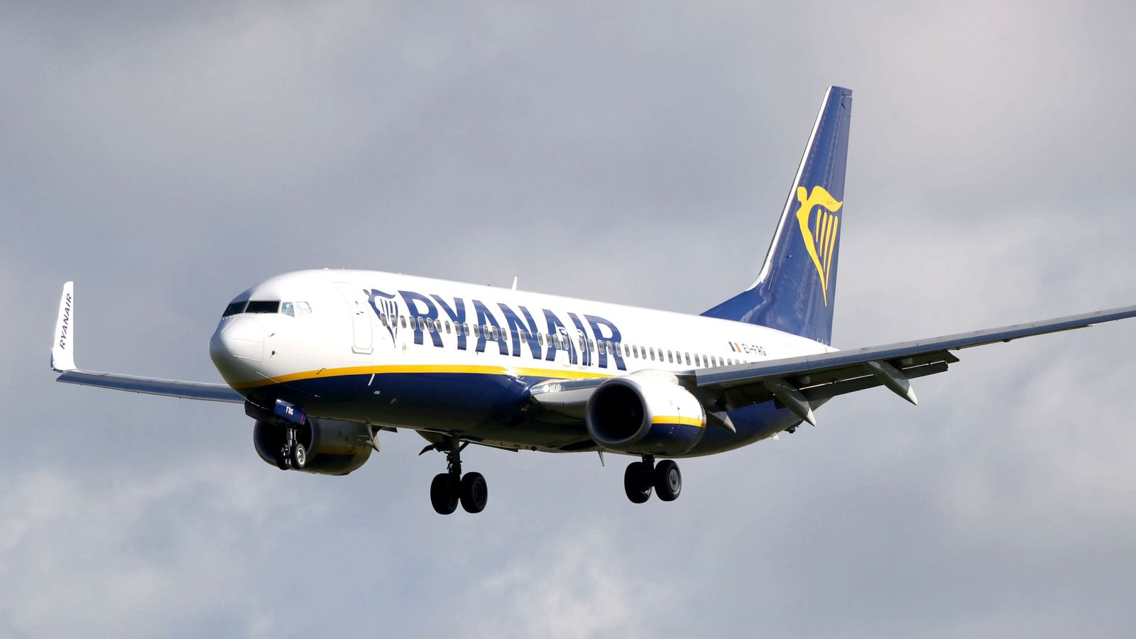 Ryanair takes flight from London listing in post-Brexit snub to UK financial centre