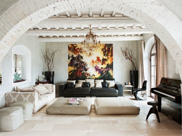 Return To The Origins: Charming Country House In Tuscany With An Eclectic Interior