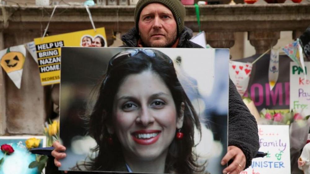 Britain presses Iranian deputy foreign minister over detained dual nationals