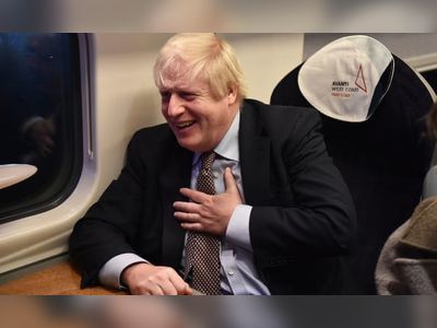 Tory MPs warn Boris Johnson not to take support for granted over social care cap