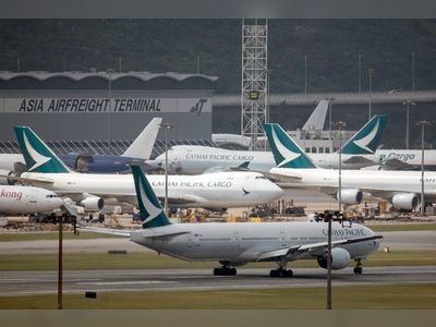 Cathay suspends long-haul cargo flights after crew quarantine ramped up