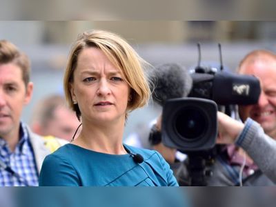 Laura Kuenssberg to step down as BBC political editor at Easter
