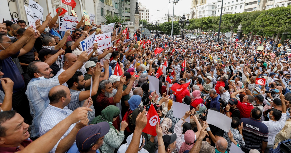 ‘Revolution in the making’: Tunisians demand return of democracy