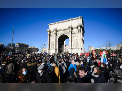 Teachers' Union In France Call For "Massive" Strike Over Covid Protocols