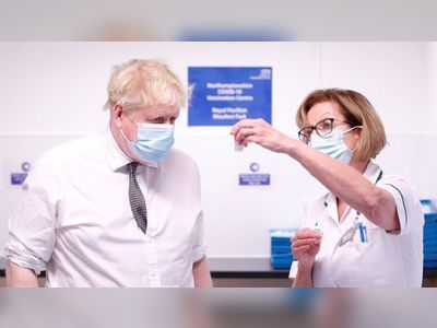 Covid: Anti-vaccine campaigns are mumbo jumbo, says PM