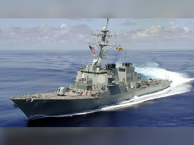US to deploy warship & 5th generation fighter jets to UAE
