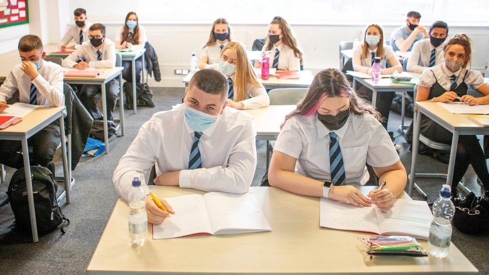 'Common sense' to cut classroom doors to curb Covid