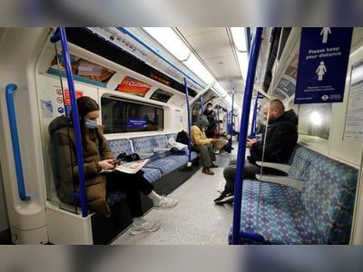 Transport for London may go bankrupt without extra funds, claims mayor
