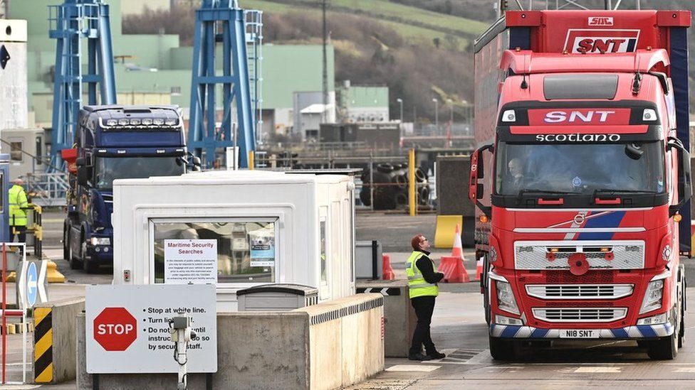 Order to stop border checks based on 'sound legal advice' - Poots