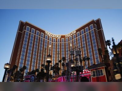 Las Vegas casino tracks down tourist who won $229,000 without knowing