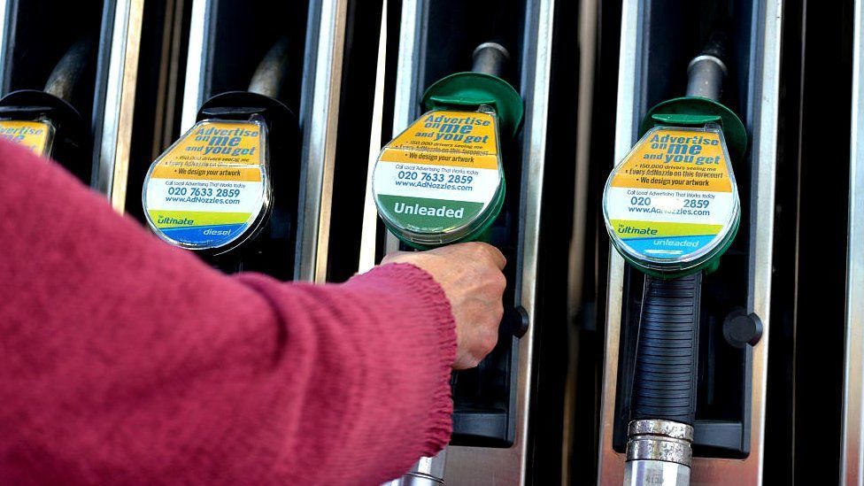 Petrol price hits new record above £1.60 a litre