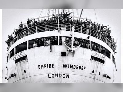 Windrush: Home Office has failed to transform its culture, report says