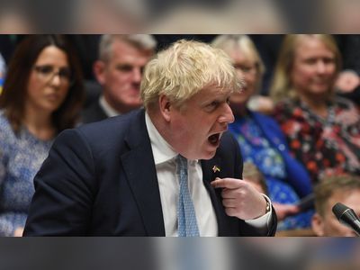 Boris Johnson must resign over lawbreaking at No 10 - Starmer