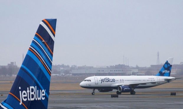 Drunk pilot removed from cockpit of JetBlue flight to Florida