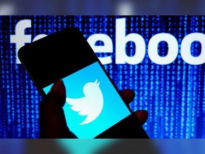 Russia blocks access to Facebook and Twitter