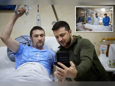 President Zelensky published a video walking into a hospital today to visit wounded Ukrainian soldiers and award them with state honors for their sacrifices