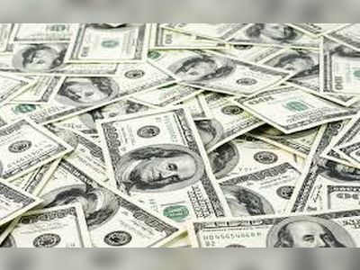 Washington bans dollar supply to Russia