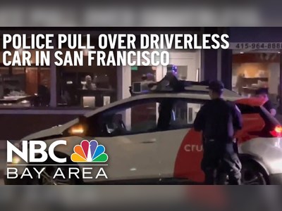 Viral Video Shows San Francisco Police Pull Over Driverless Car
