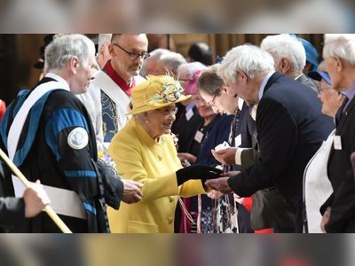 Queen hands over to Charles for Maundy Service