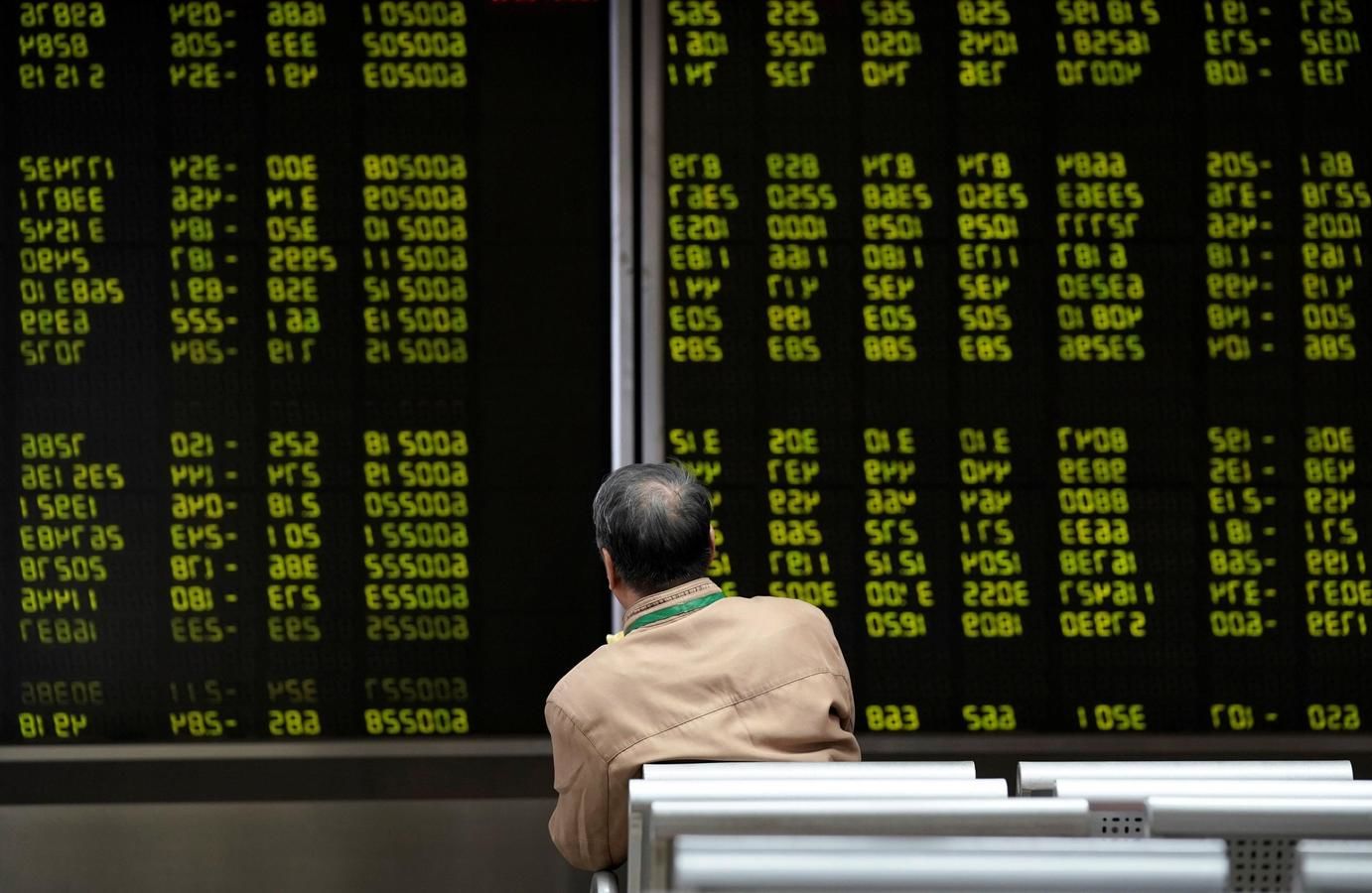 China’s regulator cracks down on using feng shui to predict stock market trend