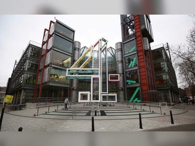 Channel 4 offers to sell London HQ under alternative plan to privatisation