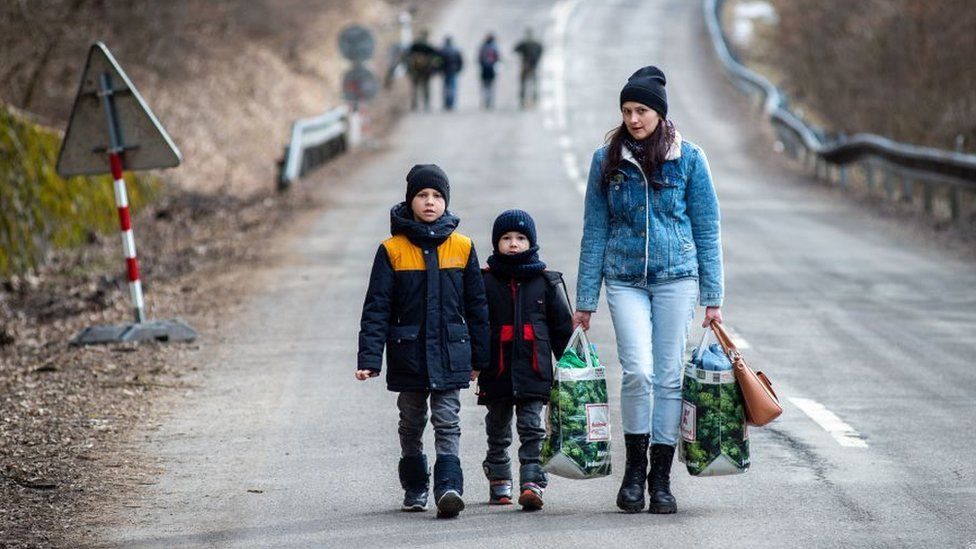Homes for Ukraine: Housing scheme called danger to refugees