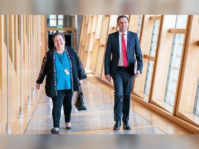 Scottish Labour seizes Edinburgh council with Lib Dem and Tory help